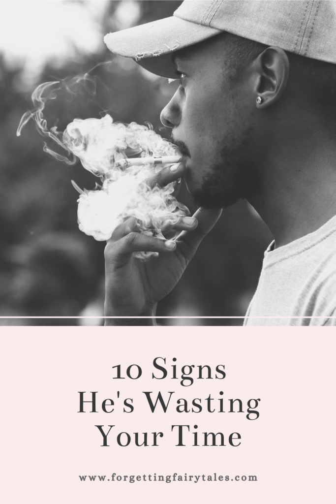 Signs He’s Wasting Your Time
